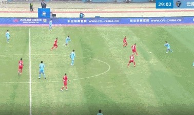 C7入口-半场：河南1-0云南，张宸梁失误送礼，姆布拉破门+屡失良机